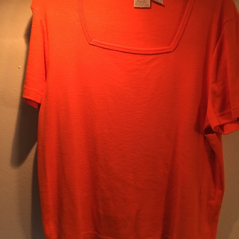 Orange Top